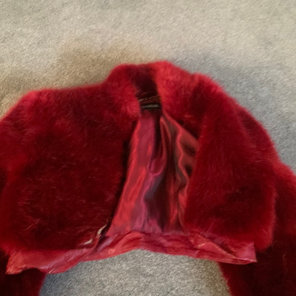 bebe cropped fur coat